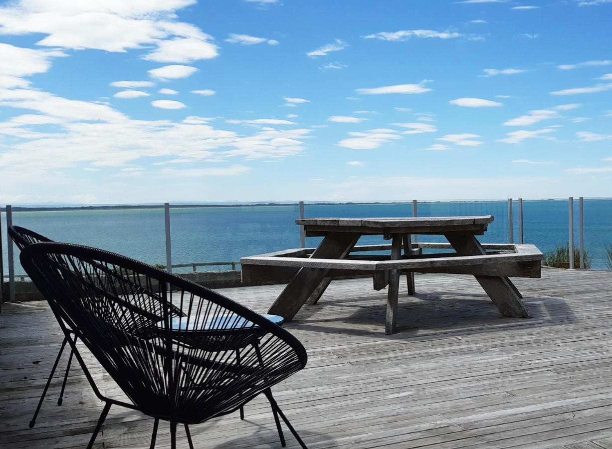 Best Waterfront Deck In Riverton Villa Exterior photo